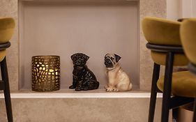 Borghese Contemporary Hotel